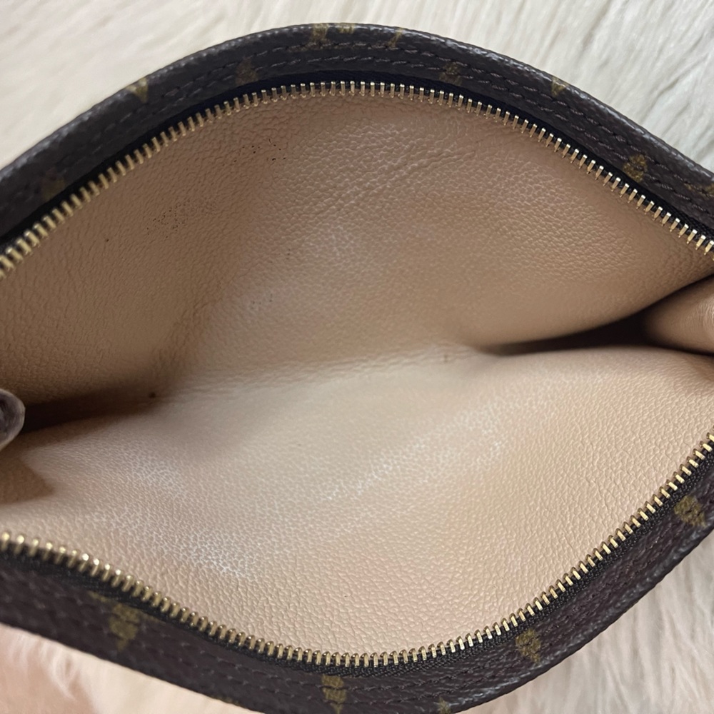 Louis Vuitton Brown Monogram Chain Shoulder Bag - Picture 9 of 15